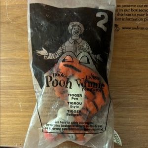 Disney Tigger pen McDonald’s Happy Meal toy “book of Pooh” 2001 vintage NEW